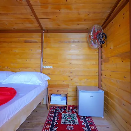Fjona Apartment