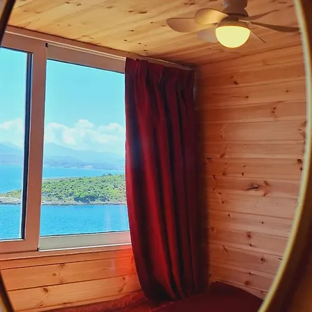Fjona * Sarandë