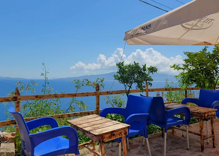 Fjona * Saranda